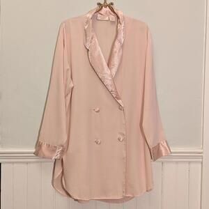 Vintage Victoria’s Secret Satin Trim Nightshirt – Blush Pink M